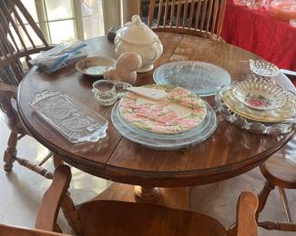 Dining table with 4 chairs