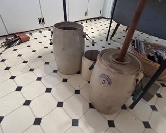 Butter churn