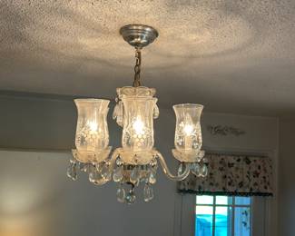 Large dining fixture