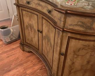 Versatile sideboard