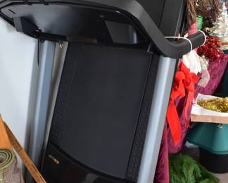 NORDICKTRACK TREADMILL