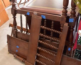 ANTIQUE BABY BED