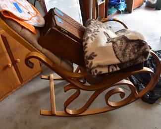 BENTWOOD ROCKER