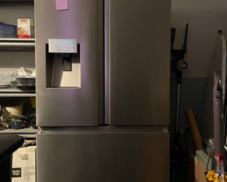 Refrigerator