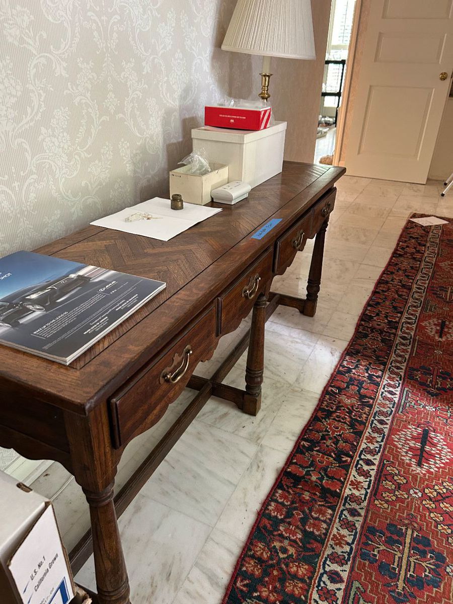 Vintage entry table
