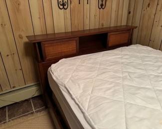 Mid-century bedframe (double)