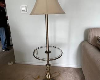 Floor lamp
