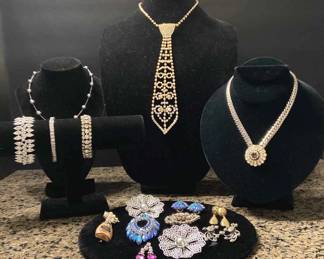Vintage Glitz Glamour Jewelry