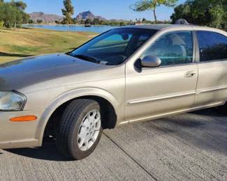 2000 Nissan Maxima