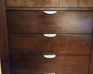 Handsome, Elegant 5 Drawer Dresser