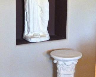 Grecian PillarsFigurines
