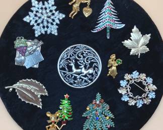 Vintage Holiday Brooches Pins