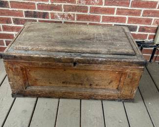 Antique tool box