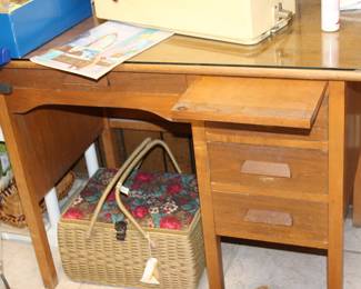 solid student desk