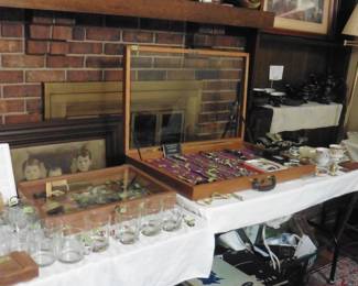 Glassware, Jewelry, Tea Set , Lamp, etc