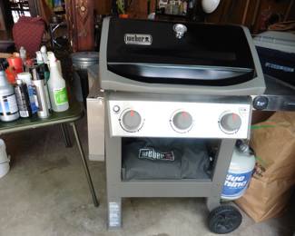 Weber Grill. (good shape)