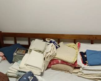 LINENS AND FLAG