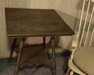 antique table and chair