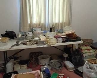 All kitchen ware