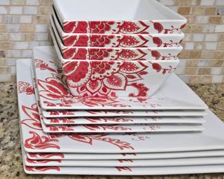 Comtemporary Dish set