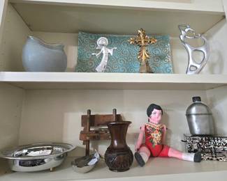something for everyone! Lots of decor items to pick from