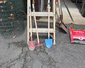 Kids shovels