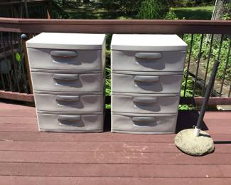 2/ 4 drawer plastic dressers