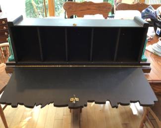 Cd cabinet