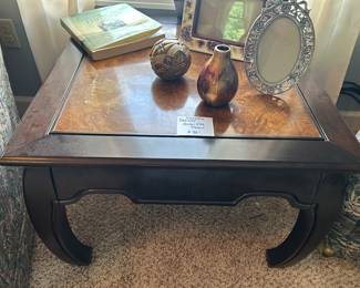 Broyhill end table or coffee table