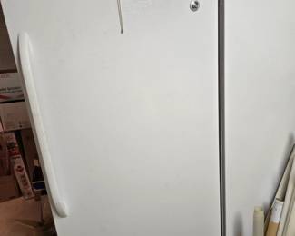 GE freezer