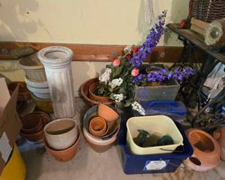Flower pots