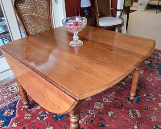 Vintage drop leaf table