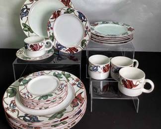 Laredo Saka Stoneware Dishes