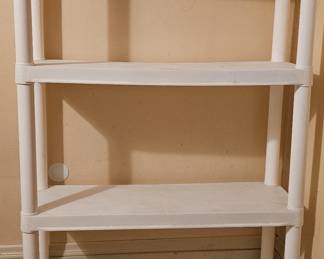 plasticshelves