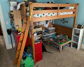 Kids full size loft bed