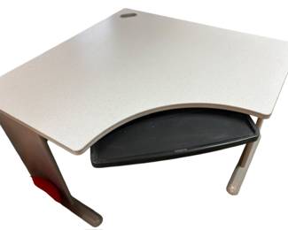 Corner Desk with Keyboard Tray