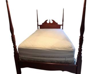 Wood Four Poster Queen Size Bed
