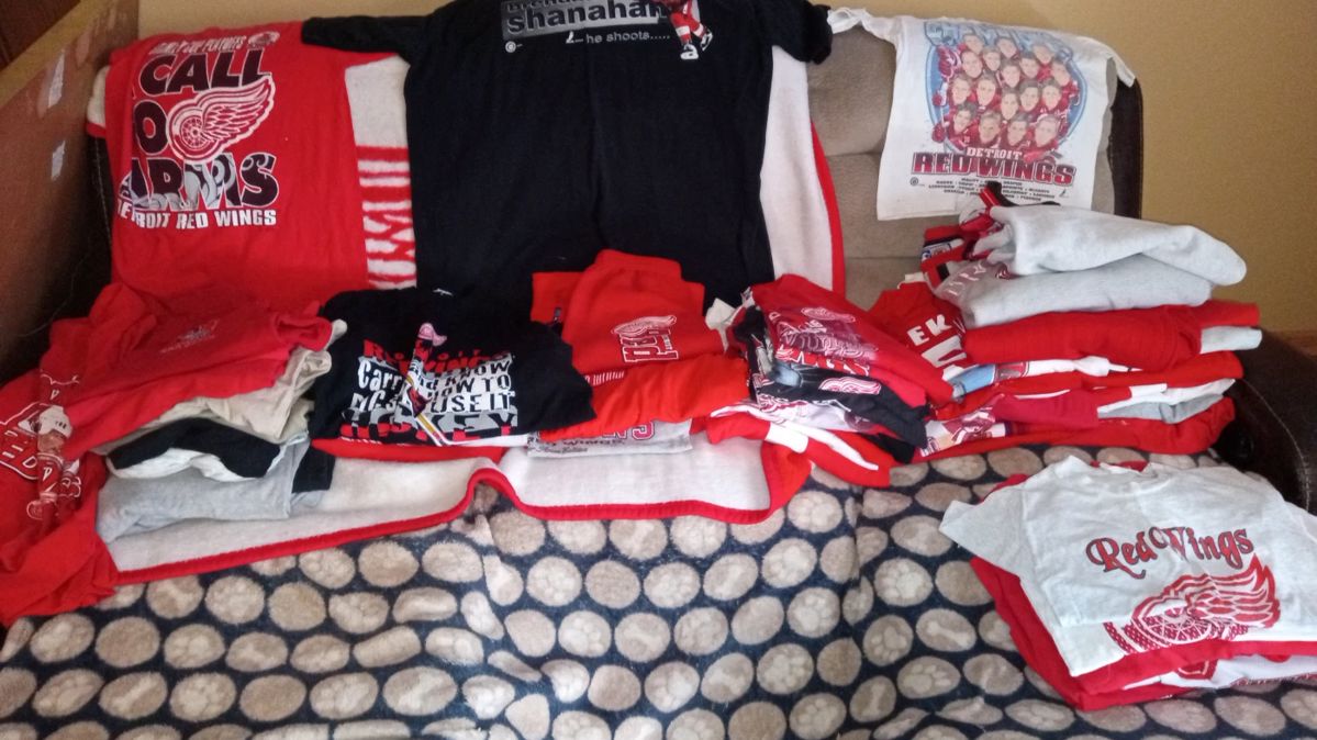 100+ Vtg RED WING Tees.....