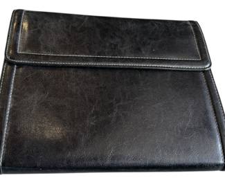 Samsonite Vinyl TriFold Pad wCalculator