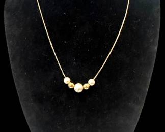 Sarah Coventry Faux Pearl Necklace