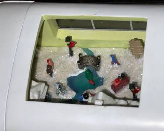 Light-Up Peace VW Van By Roman Inc. (From Seasonal World - Jackson, NJ)