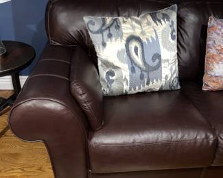 Large Leather Living Room Sectional Sofa Couch