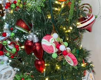 BEAUTIFUL Handmade Grinch 6.5 Foot Light-Up Christmas Tree W/ Glass Ornaments, Garland, & More!