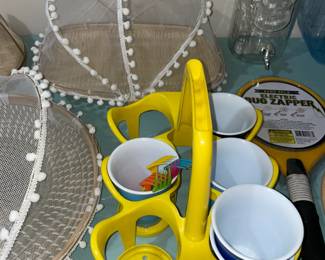 Kitchen & Patio Servingware