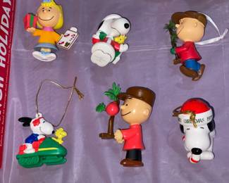 Peanuts Snoopy Ornaments & Figurines