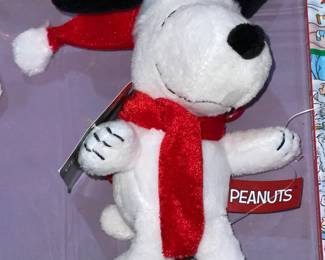 Peanuts Snoopy Plush Keychain