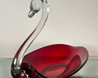 Duncan Miller Art Glass Bowl - "Swan"| Vintage (mid 20th c.) Duncan Miller blown glass/art glass swan figure with large ruby red colored base/bowl and a clear glass curved neck. - h. 10 x w. 8.5 x l. 14 in
