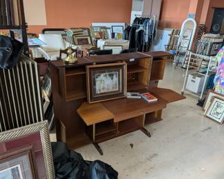 Magic box desk