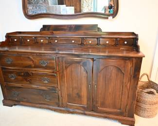Dresser