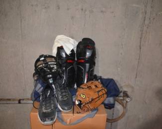 Baseball equipment